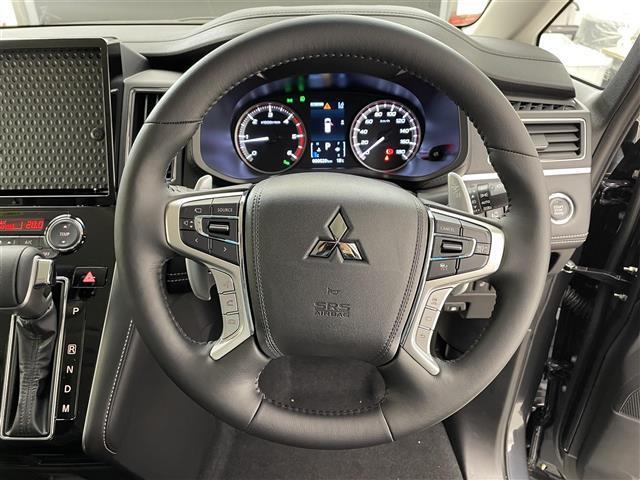 デリカＤ：５ シャモニー　登録済未使用車／全方位カメラ／両側パワースライドドア／ハーフレザーシート／追従クルーズコントロール／ブラインドスポットモニタリング／ＬＥＤ／オートハイビーム／Ｄ席パワーシート／シートヒーター（8枚目）