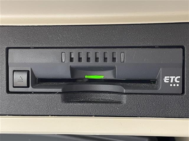 ランドクルーザープラド ＴＸ　Ｌパッケージ　禁煙車／純正９型ナビ／サンルーフ／レザーシート／バックカメラ／レーダークルーズコントロール／クリアランスソナー／ＬＥＤ／オートハイビーム／パワーシート／シートヒーター／シートベンチレーション／ＥＴＣ（6枚目）