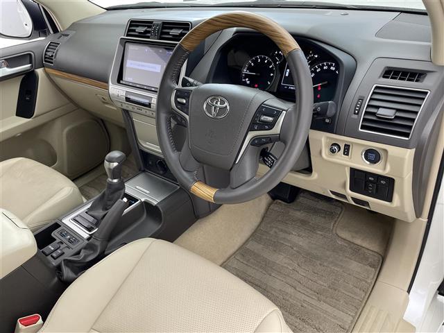 ランドクルーザープラド ＴＸ　Ｌパッケージ　禁煙車／純正９型ナビ／サンルーフ／レザーシート／バックカメラ／レーダークルーズコントロール／クリアランスソナー／ＬＥＤ／オートハイビーム／パワーシート／シートヒーター／シートベンチレーション／ＥＴＣ（19枚目）