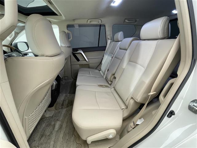 ランドクルーザープラド ＴＸ　Ｌパッケージ　禁煙車／ＡＬＰＩＮＥ９型ナビ／サンルーフ／レザーシート／モデリスタエアロ／バックカメラ／レーダークルーズコントロール／クリアランスソナー／ＬＥＤ／オートハイビーム／パワーシート／シートヒーター／ＥＴＣ（29枚目）