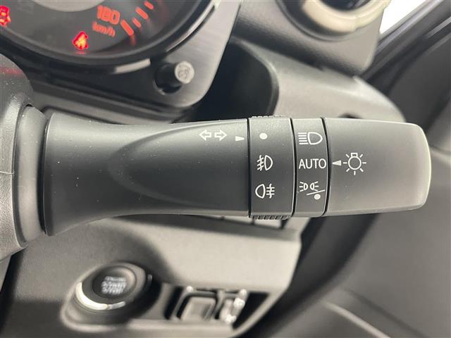 ジムニーノマド ＦＣ　禁煙車／追従クルーズコントロール／リアソナー／衝突軽減ブレーキ／ＬＥＤヘッドライト／オートマチックハイビーム／ヒルディセントコントロール／シートヒーター／純正フロアマット／プッシュスタート（10枚目）