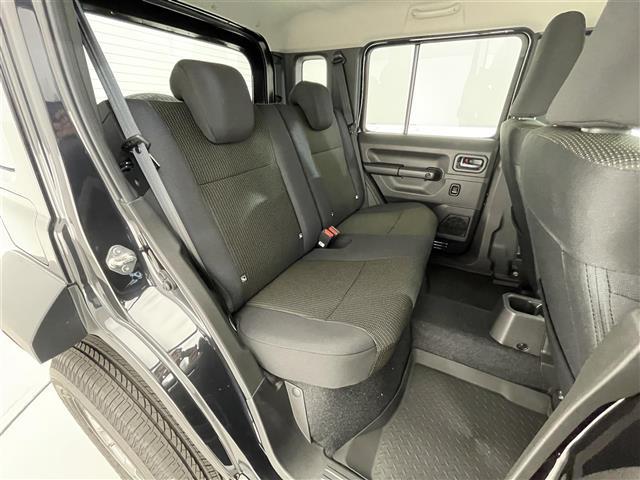 ジムニーノマド ＦＣ　禁煙車／追従クルーズコントロール／リアソナー／衝突軽減ブレーキ／ＬＥＤヘッドライト／オートマチックハイビーム／ヒルディセントコントロール／シートヒーター／純正フロアマット／プッシュスタート（19枚目）