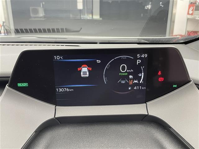 プリウス Ｘ　禁煙車／純正７型ナビ／バックカメラ／追従クルーズコントロール／レーントレーシングアシスト／ＬＥＤ／オートマチックハイビーム／クリアランスソナー／ブラインドスポットモニター／ドラレコ／ＥＴＣ２．０（14枚目）