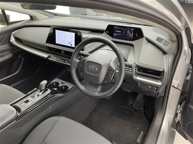 プリウス Ｘ　禁煙車／純正７型ナビ／バックカメラ／追従クルーズコントロール／レーントレーシングアシスト／ＬＥＤ／オートマチックハイビーム／クリアランスソナー／ブラインドスポットモニター／ドラレコ／ＥＴＣ２．０（21枚目）