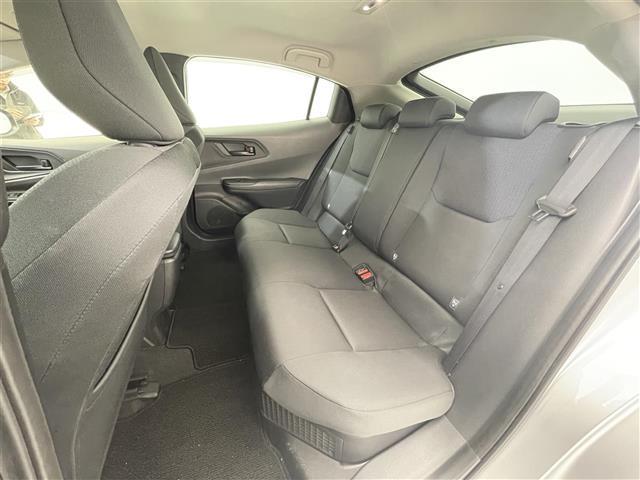 プリウス Ｘ　禁煙車／純正７型ナビ／バックカメラ／追従クルーズコントロール／レーントレーシングアシスト／ＬＥＤ／オートマチックハイビーム／クリアランスソナー／ブラインドスポットモニター／ドラレコ／ＥＴＣ２．０（25枚目）