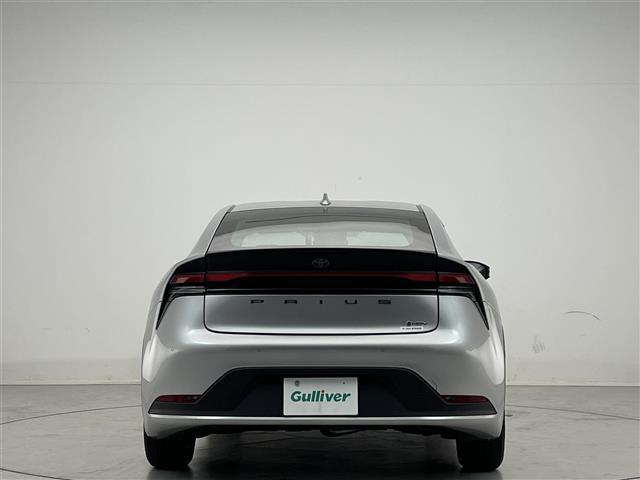 プリウス Ｘ　禁煙車／純正７型ナビ／バックカメラ／追従クルーズコントロール／レーントレーシングアシスト／ＬＥＤ／オートマチックハイビーム／クリアランスソナー／ブラインドスポットモニター／ドラレコ／ＥＴＣ２．０（32枚目）