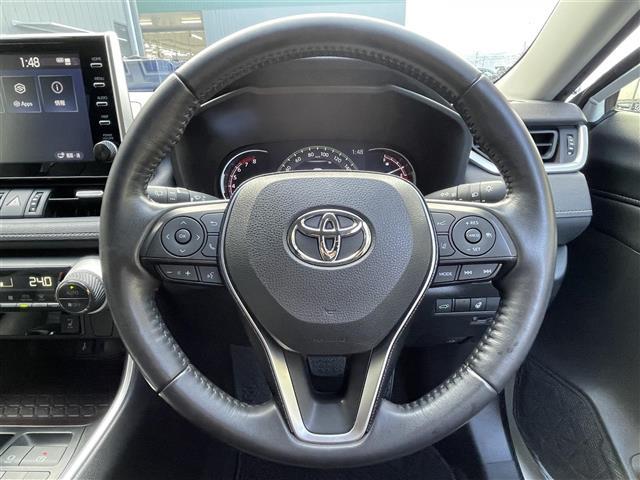 ＲＡＶ４ Ｇ　禁煙車／純正９型ディスプレイオーディオ／全方位カメラ／追従クルーズコントロール／クリアランスソナー／パワーシート／シートヒーター／ＬＥＤヘッドライト／オートマチックハイビーム／ドライブレコーダー（8枚目）