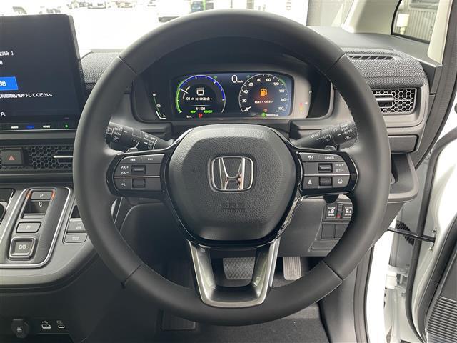 ステップワゴン e:HEVエアー EX 純正11.4型ナビ/両側パワースライドドア/バックカメラ/追従クルーズコントロール/ホンダセンシング/シートヒーター/前後ソナー/電動パーキングブレーキ/BSM/パワーバックドア/オートハイビーム(10枚目)