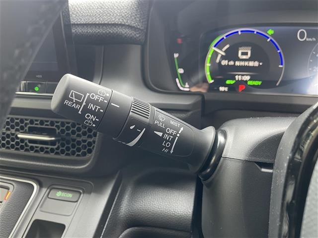 ステップワゴン e:HEVエアー EX 純正11.4型ナビ/両側パワースライドドア/バックカメラ/追従クルーズコントロール/ホンダセンシング/シートヒーター/前後ソナー/電動パーキングブレーキ/BSM/パワーバックドア/オートハイビーム(14枚目)