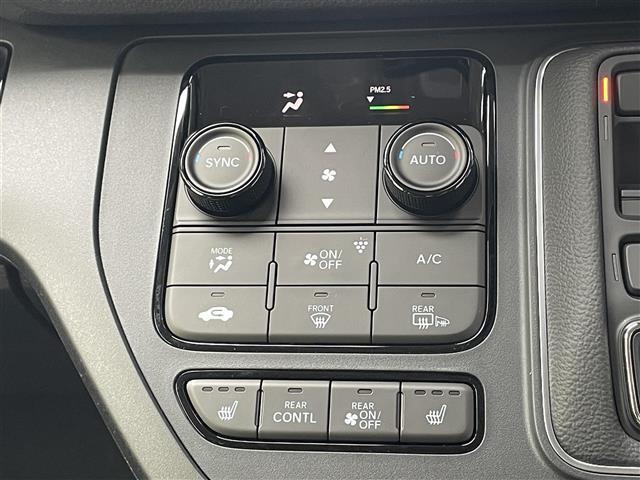 ステップワゴン e:HEVエアー EX 純正11.4型ナビ/両側パワースライドドア/バックカメラ/追従クルーズコントロール/ホンダセンシング/シートヒーター/前後ソナー/電動パーキングブレーキ/BSM/パワーバックドア/オートハイビーム(18枚目)