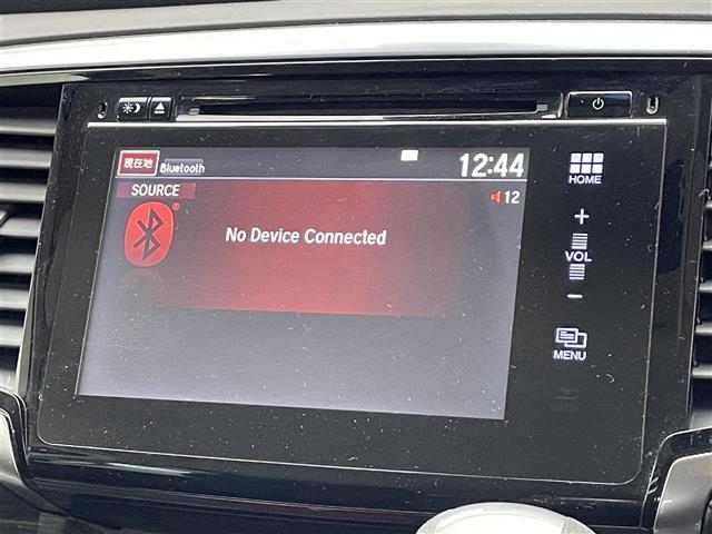 オデッセイ アブソルート・ＥＸ　禁煙車／純正ナビ／両側パワースライドドア／ハーフレザーシート／バックカメラ／ブラインドスポットインフォメーション／ＬＥＤヘッドライト／オートライト／２列目オットマン／純正フロアマット／ＥＴＣ（7枚目）