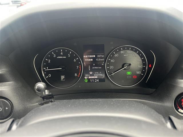 ヴェゼル Ｇ　禁煙車／社外９型ナビ／衝突軽減ブレーキ／バックカメラ／追従クルーズコントロール／ＬＥＤヘッドライト／オートマチックハイビーム／レーンキープアシスト／ダウンヒルアシストコントロール（15枚目）