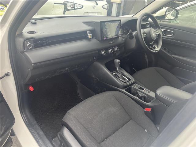 ヴェゼル Ｇ　禁煙車／社外９型ナビ／衝突軽減ブレーキ／バックカメラ／追従クルーズコントロール／ＬＥＤヘッドライト／オートマチックハイビーム／レーンキープアシスト／ダウンヒルアシストコントロール（25枚目）