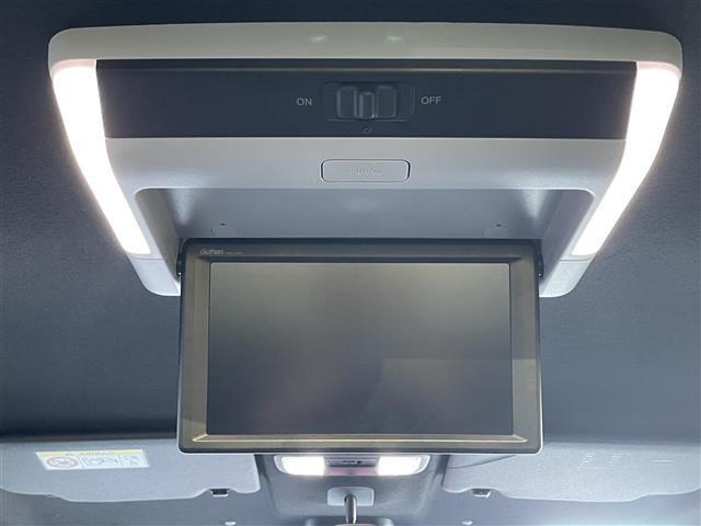 Ｎ－ＢＯＸカスタム Ｌ　純正８型ナビ／純正フリップダウンモニター／両側パワースライドドア／バックカメラ／追従クルーズコントロール／リアソナー／ＬＥＤ／オートハイビーム／ドライブレコーダー／シートヒーター／ビルトインＥＴＣ（10枚目）
