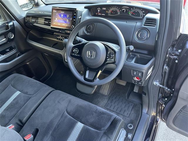 Ｎ－ＢＯＸカスタム Ｌ　純正８型ナビ／純正フリップダウンモニター／両側パワースライドドア／バックカメラ／追従クルーズコントロール／リアソナー／ＬＥＤ／オートハイビーム／ドライブレコーダー／シートヒーター／ビルトインＥＴＣ（27枚目）