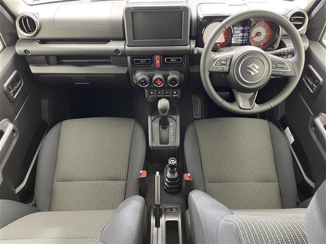 ジムニー ＸＣ　届出済未使用車／ＬＥＤヘッドライト／コーナーセンサー／クルーズコントロール／シートヒーター／衝突被害軽減／純正１６インチアルミホイール／スマートキー☆スペアキー☆オートハイビーム／純正フロアマット（4枚目）