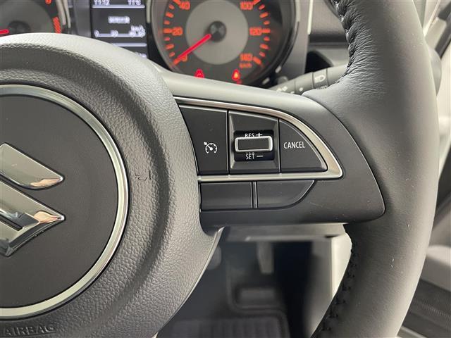 ジムニー ＸＣ　届出済未使用車／ＬＥＤヘッドライト／コーナーセンサー／クルーズコントロール／シートヒーター／衝突被害軽減／純正１６インチアルミホイール／スマートキー☆スペアキー☆オートハイビーム／純正フロアマット（9枚目）