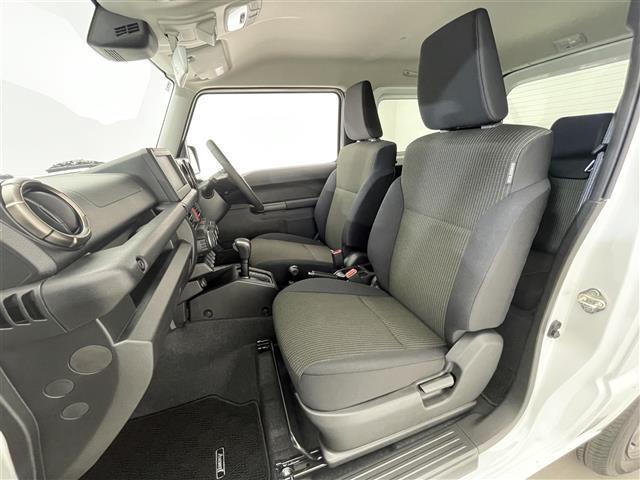 ジムニー ＸＣ　届出済未使用車／ＬＥＤヘッドライト／コーナーセンサー／クルーズコントロール／シートヒーター／衝突被害軽減／純正１６インチアルミホイール／スマートキー☆スペアキー☆オートハイビーム／純正フロアマット（18枚目）