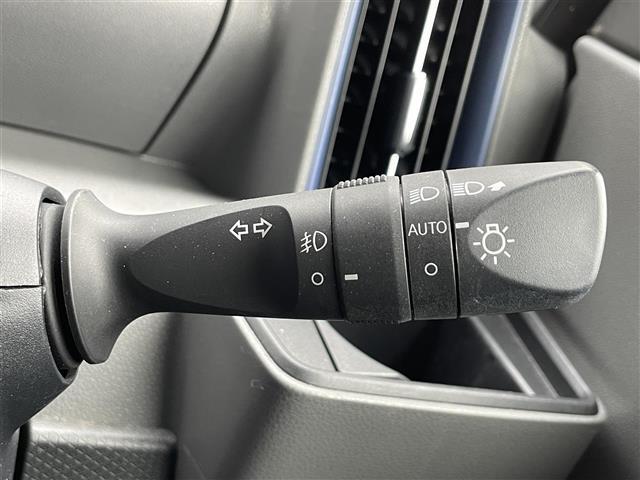 タント カスタムＸセレクション　禁煙車／７型ナビ／全方位カメラ／ハーフレザーシート／両側パワースライドドア／クリアラスソナー／ＬＥＤヘッドライト／オートマティックハイビーム／前後ドライブレコーダー／Ｄ・Ｎ席シートヒーター（16枚目）