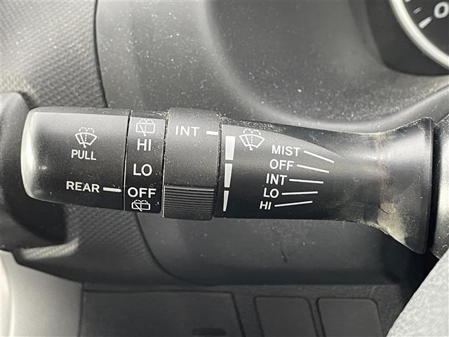 ウィッシュ 1.8X HIDセレクション 純正7型チナビ/バックカメラ/ビルトインETC/リモコンキー/電動格納ミラー/MTモード付AT/HIDライト/純正アルミホイール(9枚目)