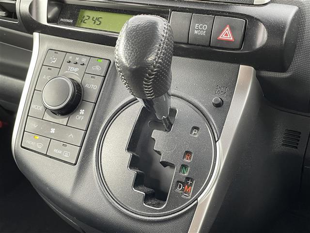 ウィッシュ 1.8X HIDセレクション 純正7型チナビ/バックカメラ/ビルトインETC/リモコンキー/電動格納ミラー/MTモード付AT/HIDライト/純正アルミホイール(12枚目)