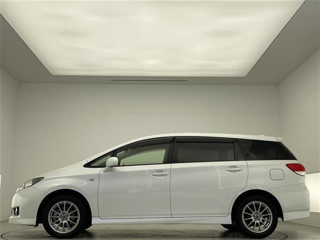 ウィッシュ 1.8X HIDセレクション 純正7型チナビ/バックカメラ/ビルトインETC/リモコンキー/電動格納ミラー/MTモード付AT/HIDライト/純正アルミホイール(28枚目)