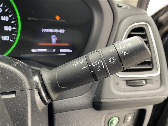 ヴェゼル ハイブリッドＺ・ホンダセンシング　禁煙車／純正８型インチナビ／シートヒーター／バックカメラ／ドライブレコーダー／ホンダセンシング／追従クルーズコントロール／電動パーキングブレーキ／ハーフレザーシート／ＬＥＤライト／衝突軽減ブレーキ（16枚目）