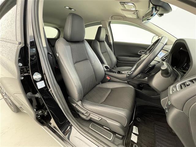 ヴェゼル ハイブリッドＺ・ホンダセンシング　禁煙車／純正８型インチナビ／シートヒーター／バックカメラ／ドライブレコーダー／ホンダセンシング／追従クルーズコントロール／電動パーキングブレーキ／ハーフレザーシート／ＬＥＤライト／衝突軽減ブレーキ（22枚目）