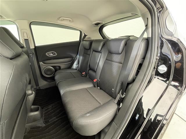 ヴェゼル ハイブリッドＺ・ホンダセンシング　禁煙車／純正８型インチナビ／シートヒーター／バックカメラ／ドライブレコーダー／ホンダセンシング／追従クルーズコントロール／電動パーキングブレーキ／ハーフレザーシート／ＬＥＤライト／衝突軽減ブレーキ（26枚目）