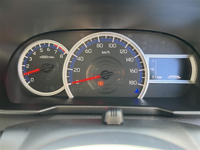 ルーミー カスタムＧ　禁煙車／純正ナビ／両側パワースライドドア／追従クルーズコントロール／クリアランスソナー／衝突軽減／ＬＥＤ／オートハイビーム／ＥＴＣ／前後ドライブレコーダー／シートヒーター／電動パーキングブレーキ（11枚目）