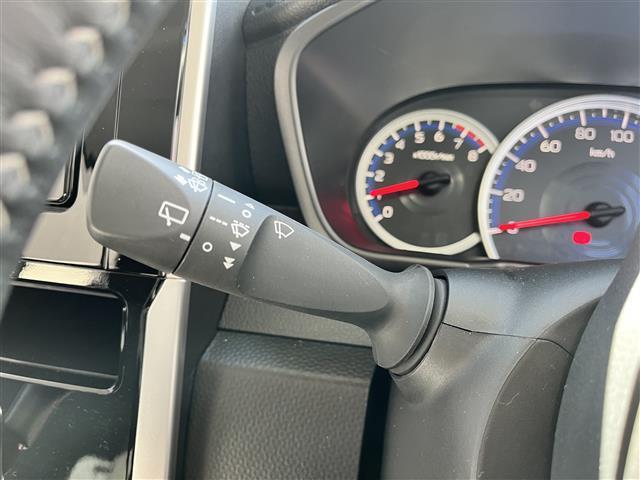 ルーミー カスタムＧ　禁煙車／純正ナビ／両側パワースライドドア／追従クルーズコントロール／クリアランスソナー／衝突軽減／ＬＥＤ／オートハイビーム／ＥＴＣ／前後ドライブレコーダー／シートヒーター／電動パーキングブレーキ（14枚目）