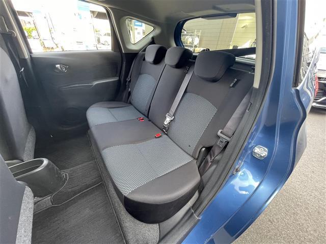 ノート Ｘ　Ｖセレクション＋セーフティ　純正ＳＤナビ　ＣＤ／ＤＶＤ／Ｂｌｕｅｔｏｏｔｈ／ＵＳＢ／ｉＰｏｄ／フルセグ／衝突軽減装置／車線逸脱警報／全方位カメラ／バックカメラ／コーナーセンサー（前後）／純正フロアマット／スペアキー１本（20枚目）