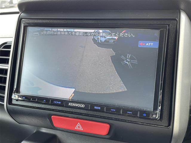 Ｎ－ＢＯＸカスタム Ｇ　ターボＳＳブラックスタイルパッケージ　禁煙車／社外ナビ／バックカメラ／クルーズコントロール／両側電動スライドドア／ＬＥＤヘッドライト／オートライト／ＥＴＣ／ハーフレザーシート／前席シートヒーター／ドライブレコーダー／パドルシフト（5枚目）