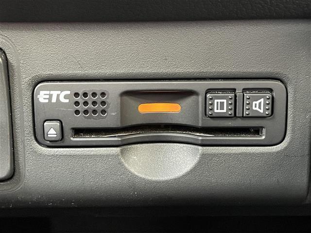 Ｎ－ＢＯＸカスタム Ｇ　ターボＳＳブラックスタイルパッケージ　禁煙車／社外ナビ／バックカメラ／クルーズコントロール／両側電動スライドドア／ＬＥＤヘッドライト／オートライト／ＥＴＣ／ハーフレザーシート／前席シートヒーター／ドライブレコーダー／パドルシフト（16枚目）