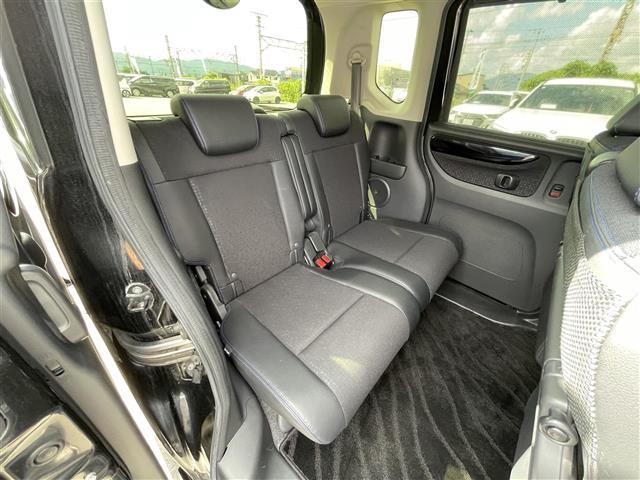Ｎ－ＢＯＸカスタム Ｇ　ターボＳＳブラックスタイルパッケージ　禁煙車／社外ナビ／バックカメラ／クルーズコントロール／両側電動スライドドア／ＬＥＤヘッドライト／オートライト／ＥＴＣ／ハーフレザーシート／前席シートヒーター／ドライブレコーダー／パドルシフト（21枚目）