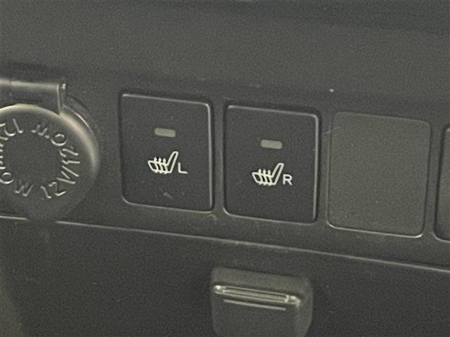 ルーミー カスタムG 社外ナビ/全方位カメラ/両側パワースライドドア/ドライブレコーダー/コーナーセンサー/後席用ヘッドレストモニターD+N/前席シートヒーター/クルーズコントロール/LEDライト/オートハイビーム(7枚目)