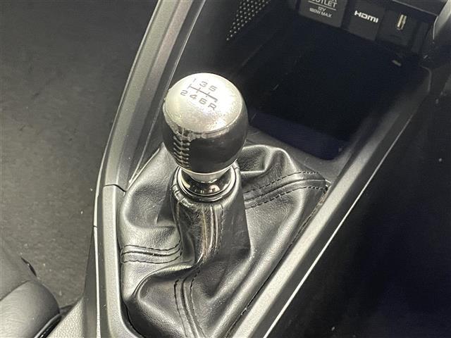 店頭在庫以外にも全国約４万台※の在庫から、ぴったりな１台をご提案します！※２０２３年１０月現在の在庫台数です。売約済の可能性があります。