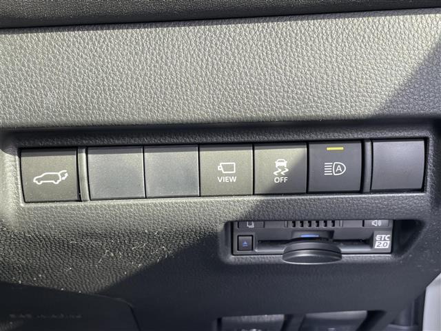 ハリアー Z 純正12.3型ナビ/JBLサウンド/ハーフレザーシート/全方位カメラ/モデリスタエアロ/レーダークルーズコントロール/クリアランスソナー/ドライブレコーダー/LED/オートハイビーム/ETC2.0(12枚目)