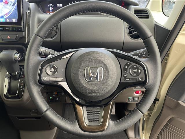 Ｎ－ＢＯＸ Ｌ・ターボコーディネートスタイル　禁煙車／純正９インチナビ／両側パワースライドドア／バックカメラ／追従クルーズコントロール／車線維持支援システム／ＬＥＤ／オートマチックハイビーム／クリアランスソナー／ドライブレコーダー／ＥＴＣ（8枚目）