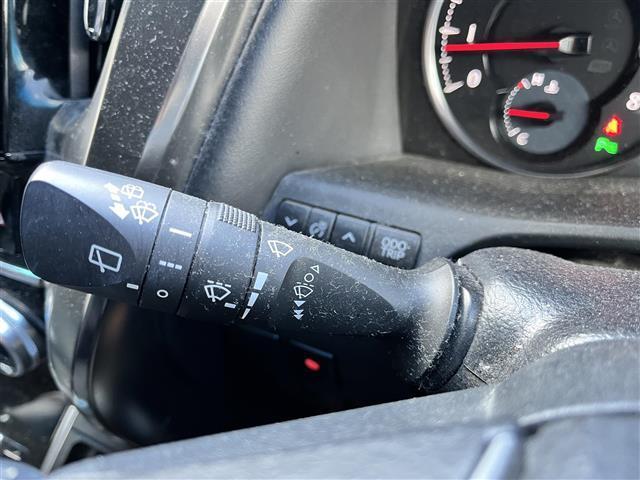 ヴェルファイア ２．５Ｚ　Ａエディション　ゴールデンアイズ　禁煙車／ゴールデンアイズ／純正１０インチナビ／純正フリップダウンモニター／両側パワースライドドア／パワーリアゲート／ＬＥＤヘッドライト／バックカメラ／ハーフレザー／電子パーキング／前後ソナー（13枚目）