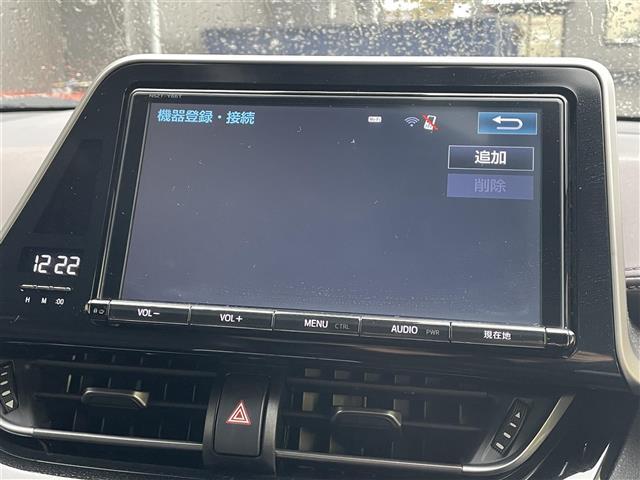 C-HR G 禁煙車/純正9インチナビ/バックカメラ/ETC/レーダークルーズコントロール/レザーシート/シートヒーター/LEDヘッドライト/衝突軽減ブレーキ/ブラインドスポットモニター/純正アルミホイール(4枚目)