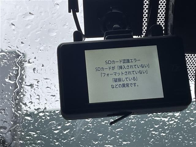 C-HR G 禁煙車/純正9インチナビ/バックカメラ/ETC/レーダークルーズコントロール/レザーシート/シートヒーター/LEDヘッドライト/衝突軽減ブレーキ/ブラインドスポットモニター/純正アルミホイール(6枚目)