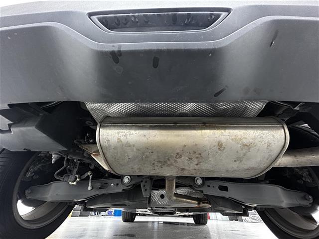 C-HR G 禁煙車/純正9インチナビ/バックカメラ/ETC/レーダークルーズコントロール/レザーシート/シートヒーター/LEDヘッドライト/衝突軽減ブレーキ/ブラインドスポットモニター/純正アルミホイール(37枚目)