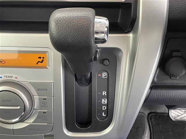 ハスラー J 社外ナビ/バックカメラ/シートヒーター/アイドリングストップ/ステアリングスイッチ/純正15インチアルミホイール/ベンチシート/純正フロアマット/オートライト/ドライブレコーダー/スマートキー(14枚目)