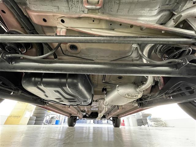 ハスラー J 社外ナビ/バックカメラ/シートヒーター/アイドリングストップ/ステアリングスイッチ/純正15インチアルミホイール/ベンチシート/純正フロアマット/オートライト/ドライブレコーダー/スマートキー(34枚目)