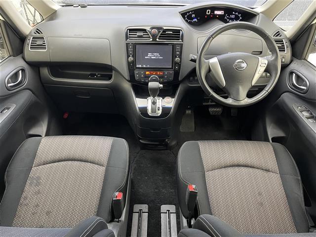 セレナ ハイウェイスターＳ－ＨＶアドバンスドセーフティパック　禁煙車／純正８型ナビ／後席フリップダウンモニター／全方位カメラ／両側電動スライドドア／ビルトインＥＴＣ／衝突被害軽減ブレーキ／スマートキー／ＬＥＤヘッドライト／クリアランスソナー／スマートキー（2枚目）