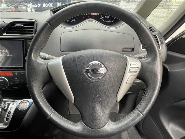 セレナ ハイウェイスターＳ－ＨＶアドバンスドセーフティパック　禁煙車／純正８型ナビ／後席フリップダウンモニター／全方位カメラ／両側電動スライドドア／ビルトインＥＴＣ／衝突被害軽減ブレーキ／スマートキー／ＬＥＤヘッドライト／クリアランスソナー／スマートキー（8枚目）