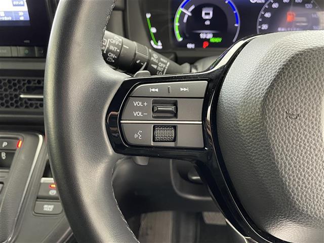 ステップワゴン ｅ：ＨＥＶスパーダ　９インチ純正メモリナビ／全方位カメラ／両側パワースライドドア／シートヒーター　／Ｂｌｕｅｔｏｏｔｈ／ＣＤ／ＤＶＤ／ＵＳＢ／ＨＤＭＩ／ＡｐｐｌｅＣａｒＰｌａｙ／Ａｎｄｒｏｉｄ　Ａｕｔｏ／フルセグ（11枚目）