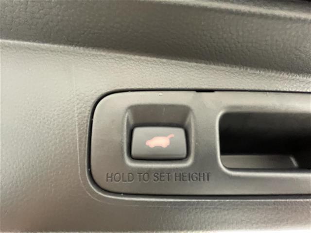 ステップワゴン ｅ：ＨＥＶスパーダ　９インチ純正メモリナビ／全方位カメラ／両側パワースライドドア／シートヒーター　／Ｂｌｕｅｔｏｏｔｈ／ＣＤ／ＤＶＤ／ＵＳＢ／ＨＤＭＩ／ＡｐｐｌｅＣａｒＰｌａｙ／Ａｎｄｒｏｉｄ　Ａｕｔｏ／フルセグ（20枚目）