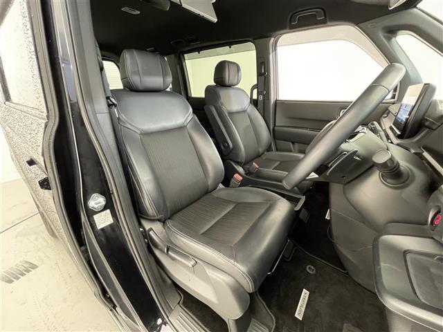 ステップワゴン ｅ：ＨＥＶスパーダ　９インチ純正メモリナビ／全方位カメラ／両側パワースライドドア／シートヒーター　／Ｂｌｕｅｔｏｏｔｈ／ＣＤ／ＤＶＤ／ＵＳＢ／ＨＤＭＩ／ＡｐｐｌｅＣａｒＰｌａｙ／Ａｎｄｒｏｉｄ　Ａｕｔｏ／フルセグ（22枚目）